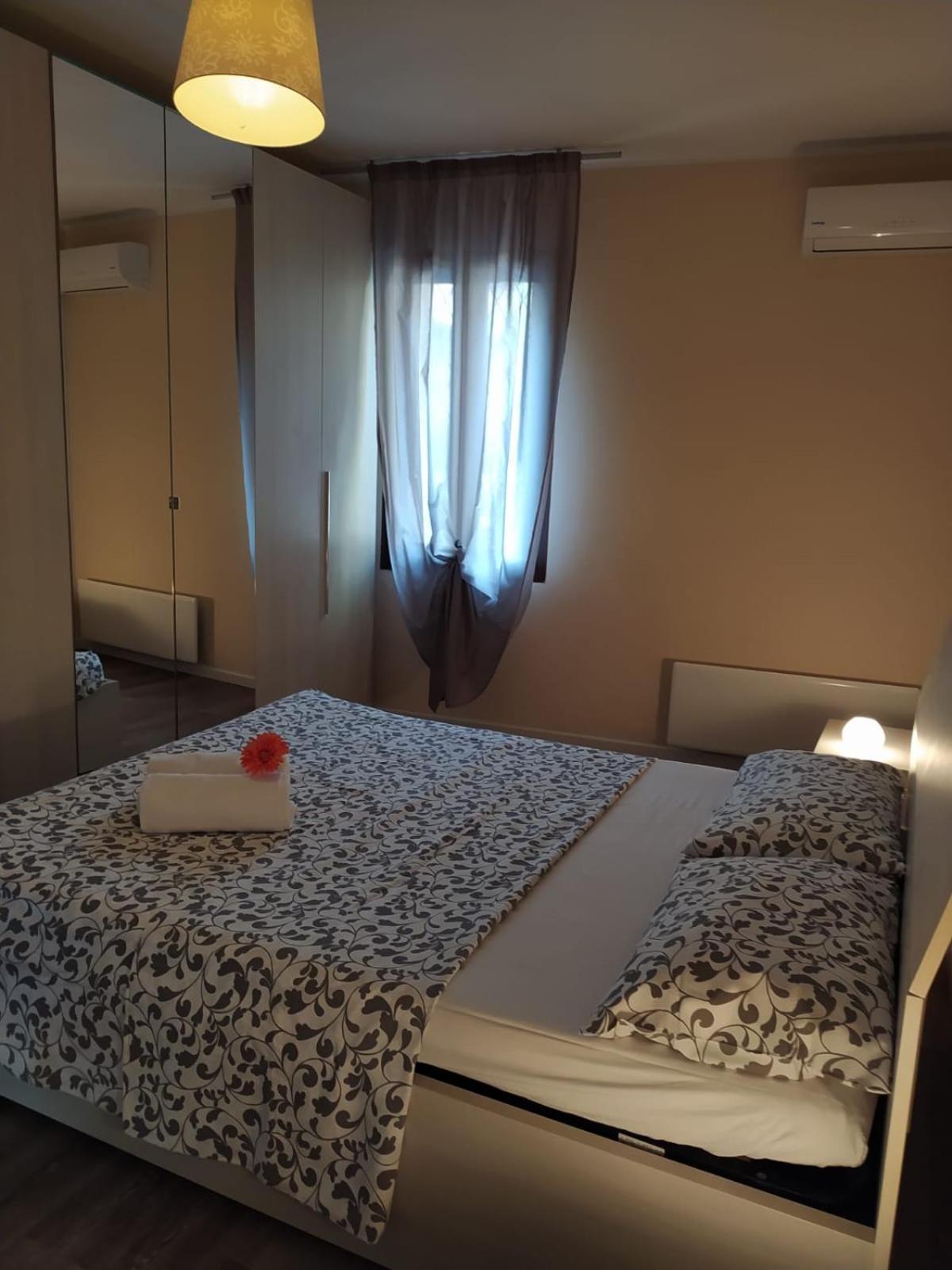 Oasi Holiday Home Toscolano Maderno Pokój zdjęcie