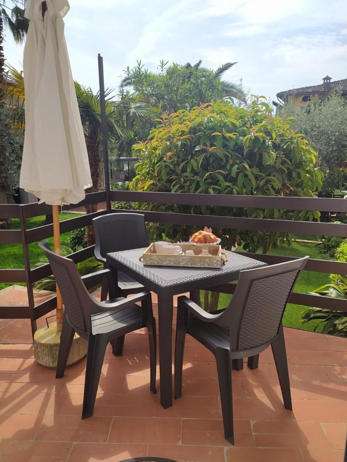 Oasi Holiday Home Toscolano Maderno Pokój zdjęcie