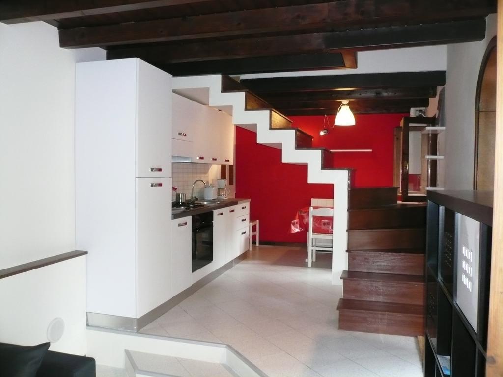 Oasi Holiday Home Toscolano Maderno Pokój zdjęcie